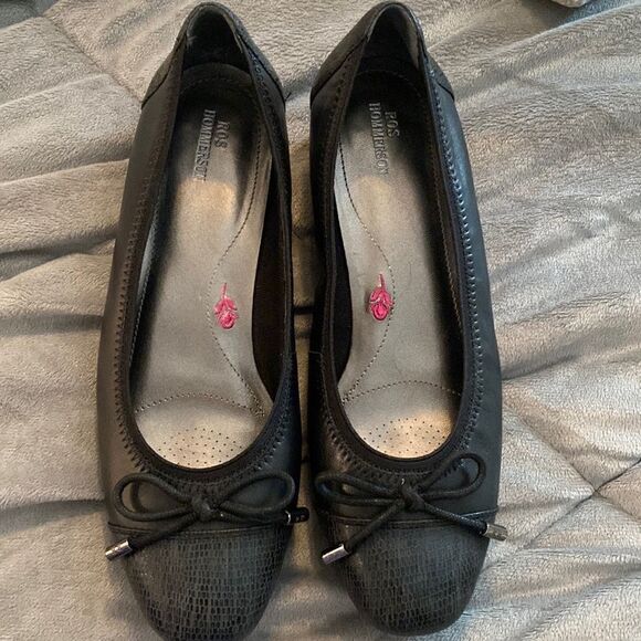 Ros Hommerson Tasha Black Sheep Leather Iquana Flat Dress shoe, 8.5 like new - Picture 3 of 10
